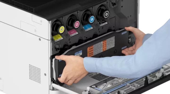 Canon imageRUNNER ADVANCE DX C359 yazıcıda toner kartuşlarının değiştirilmesi.